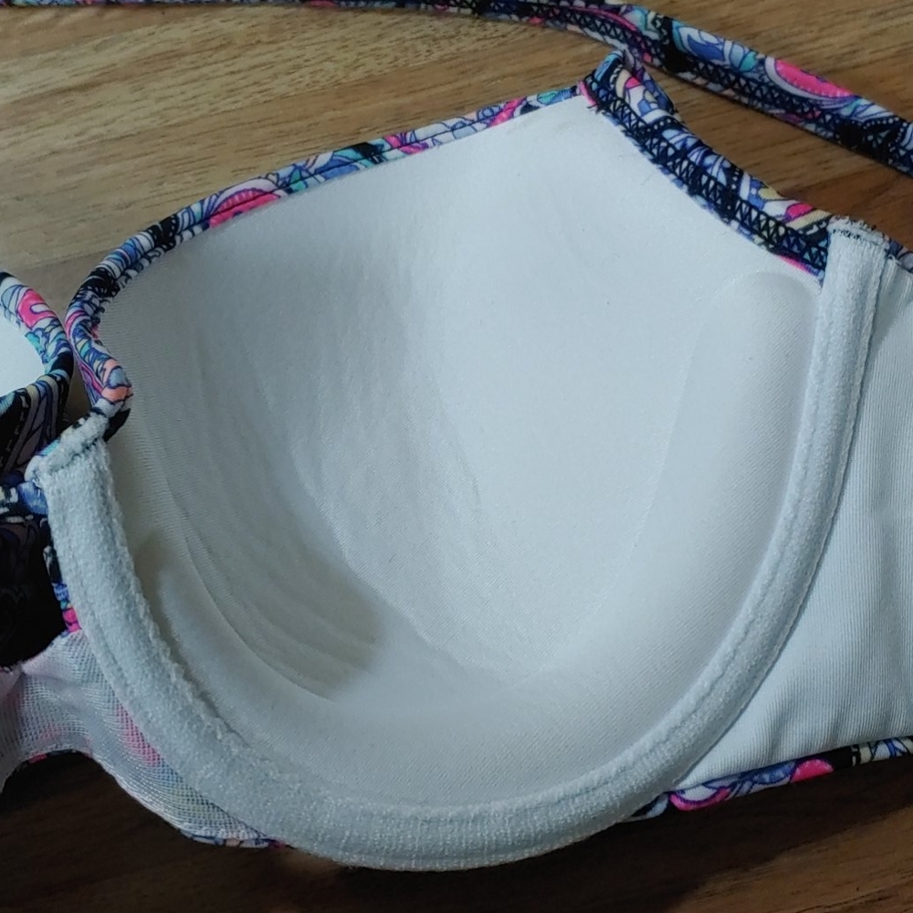 Victoria's Secret Paisley Bikini Top34C - Picture 7 of 11